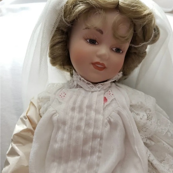 1988 Playing bride porcelain doll maud Humphrey Bogart - Picture 4 of 7